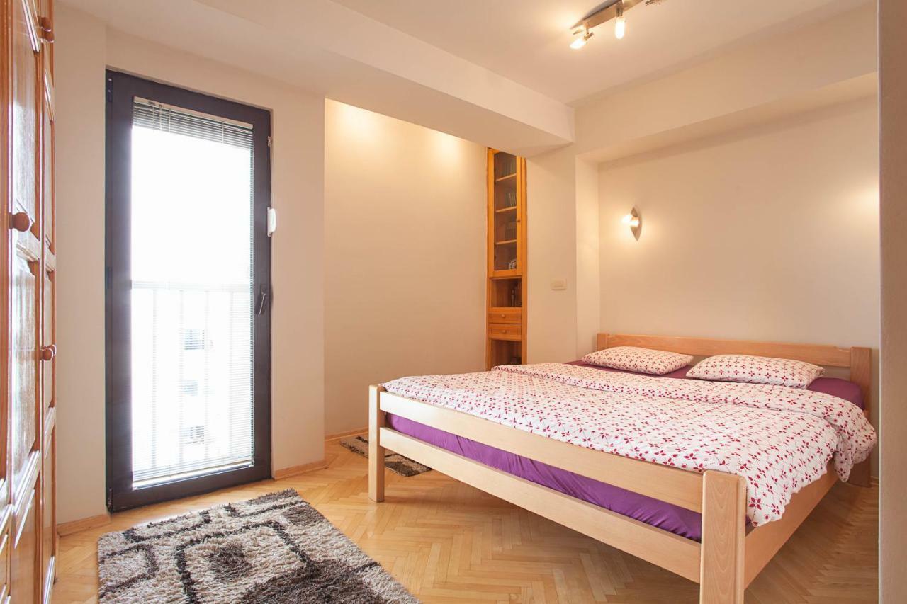 White Apartment Skopje Eksteriør billede